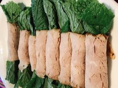 -香巴拉云南餐厅(华莱坞店)