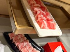 -海底捞火锅(曹安公路店)