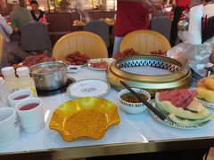 -布罗城堡自助烧烤(鸿通城购物中心店)