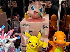 -泡泡玛特POPMART(侨福芳草地店)