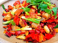 -爱啤精酿·民谣酒馆(滨江店)