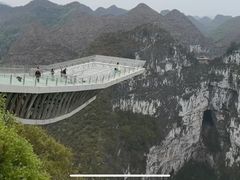 -百色大石围天坑群