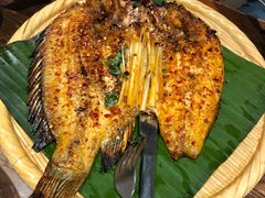 香茅草烤罗非鱼-云海肴·汽锅鸡·云南菜(美罗城店)