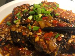 湖南臭豆腐-鸽子侯·家宴·平价海鲜(市图书馆店)