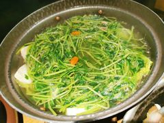 -吃饭皇帝大土家民族菜(正大广场店)