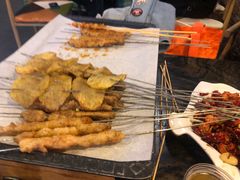 -郑贵初烧烤·烤凤爪的发明者(王家湾店)