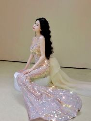 -莫小姐婚纱