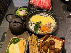 -湊湊火锅·茶憩(新中关购物中心店)