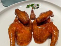 港式烤乳鸭-东富酒家(龙湖西溪天街店)