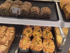 -红星前进面包牛奶公司(畅春园店)
