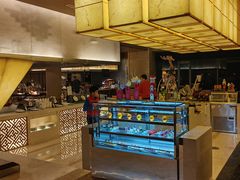 -东西风牛排馆周末烧烤自助(首都机场希尔顿店)