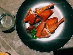 红烧乳鸽-汤城小厨•粤菜•靓汤(苏州街店)