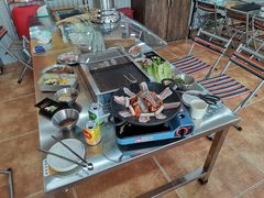 餐具摆设-牛信亭韩国料理·炭火烤肉(紫藤路店)