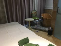 -静博士养生美容连锁