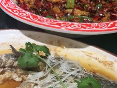 -牟记江湖重庆地标特色菜鱼蛋海鲜羊蝎子(巴南区黑金冠十多年好店)