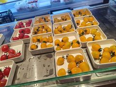 -涨巢·潮玩水疗局