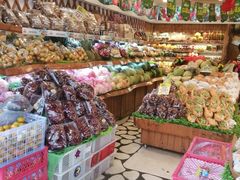 零售区-百果园PAGODA(岭秀城店)