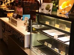 -麦当劳(汉口火车站候车室店)