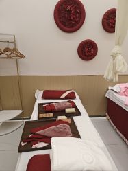 -芳朵美容养生SPA