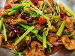 干锅肥肠-小民大排档(光谷店)