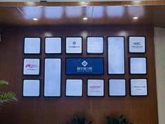 -赫尔森口腔·牙齿种植修复