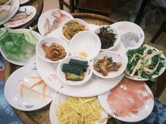 -桥香园云南过桥米线(金马碧鸡店)
