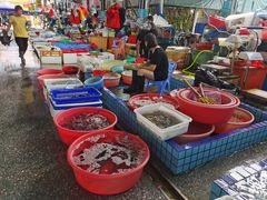 -霞涌市场海鲜摆卖区