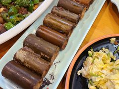 -小厨子私房菜·云南美食店