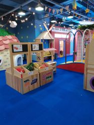 -咔叮卡丁·儿童室内赛车馆