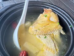 -七的湖·晚芳亭·阳澄湖农家菜·大闸蟹(莲花岛店)