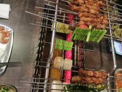 -麦凯伦烧烤·精酿超级工厂店(金桥总店)