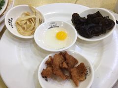 -桥香园云南过桥米线(金马碧鸡店)