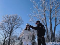 -亚布力新体委滑雪场