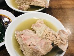 招牌肉骨茶-松發肉骨茶(牛车水店)