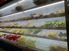 -马路边边麻辣烫联盟路店