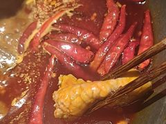 -巴卤社老火锅(财富店)