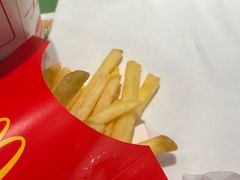 -麦当劳(上海虹桥站30B检票口楼上)