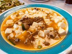 河蚌豆腐-七的湖·晚芳亭·阳澄湖农家菜·大闸蟹(莲花岛店)