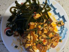 -二荆条·蜀鲜汇城市森林火锅