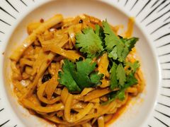 -哈拉海和牛主题餐厅(哈西店)