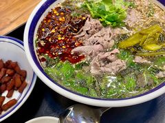 -云阿蛮云南生烫牛肉米线(奉贤路店)