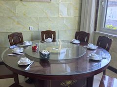 -宾朋海鲜特色美食餐厅·纯手工鲅鱼水饺(兴海路店)