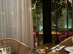 -Osteria Garden 生蚝花园餐厅(原进贤路店)