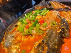 -鸣记脆皮烤鱼·海鲜烤鱼(三八广场店)