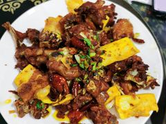 摩梭饵块鸡-泸沽肴(泸沽湖大洛水村农村信用社旁店)