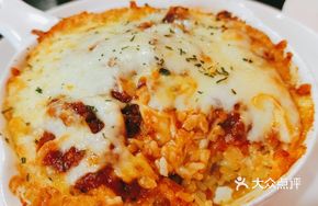 Bursting Meatball Meat Sauce Rice Bake