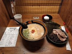 -一兰拉面(新宿中央东口店)