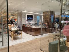 -VENCHI 闻绮(北京国贸商城店)