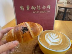 绝绝子黑松露海盐-富贵面包公司(运河店)