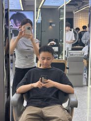 -藤野造型烫发染发